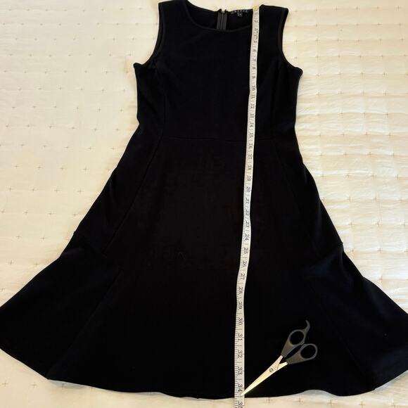 Theory Ponte Knit Essential Fit & Flare Dress Women's 4 | Black | EUC - Picture 8 of 10